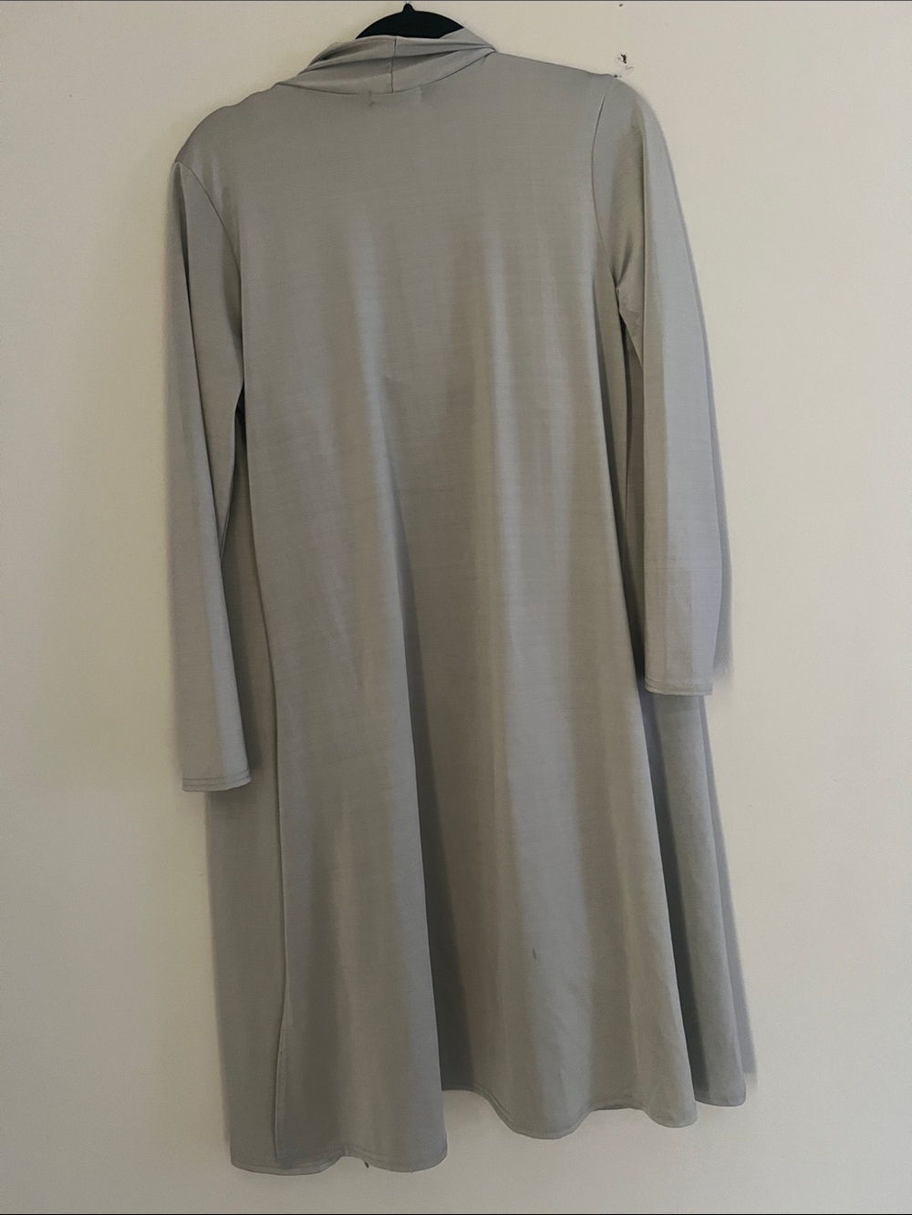 Boohoo Light Gray Drape Front Dress with Longline Cardigan - Picture 3 of 6